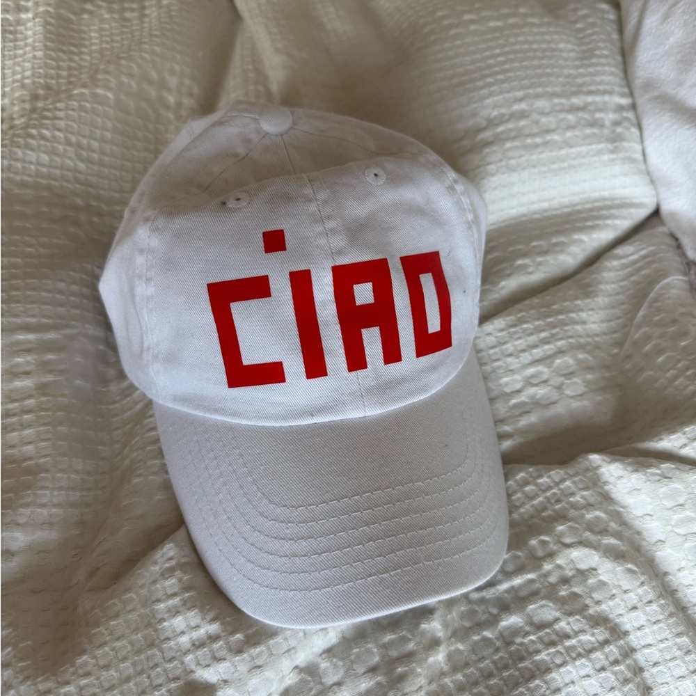Clare V. Ciao Hat